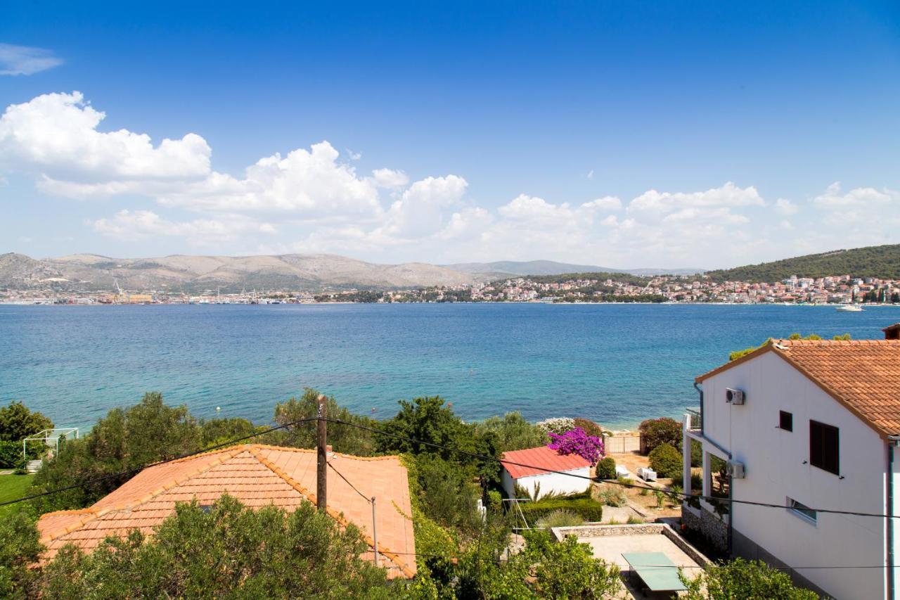 Beachfront House Olbia With Private Parking Trogir Exteriér fotografie