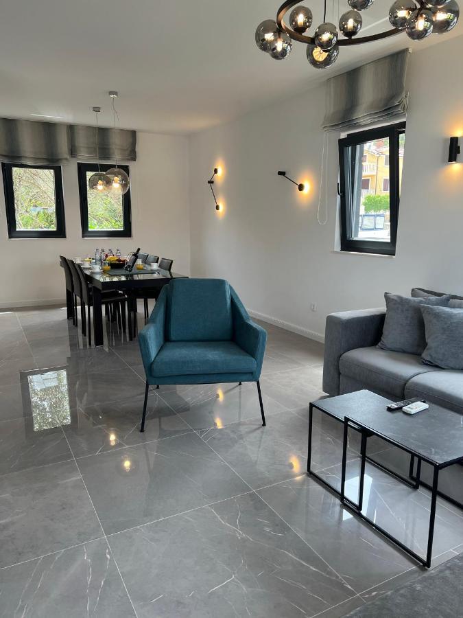 Beachfront House Olbia With Private Parking Trogir Exteriér fotografie